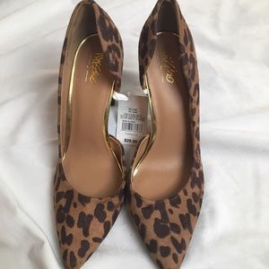 Animal print pumps